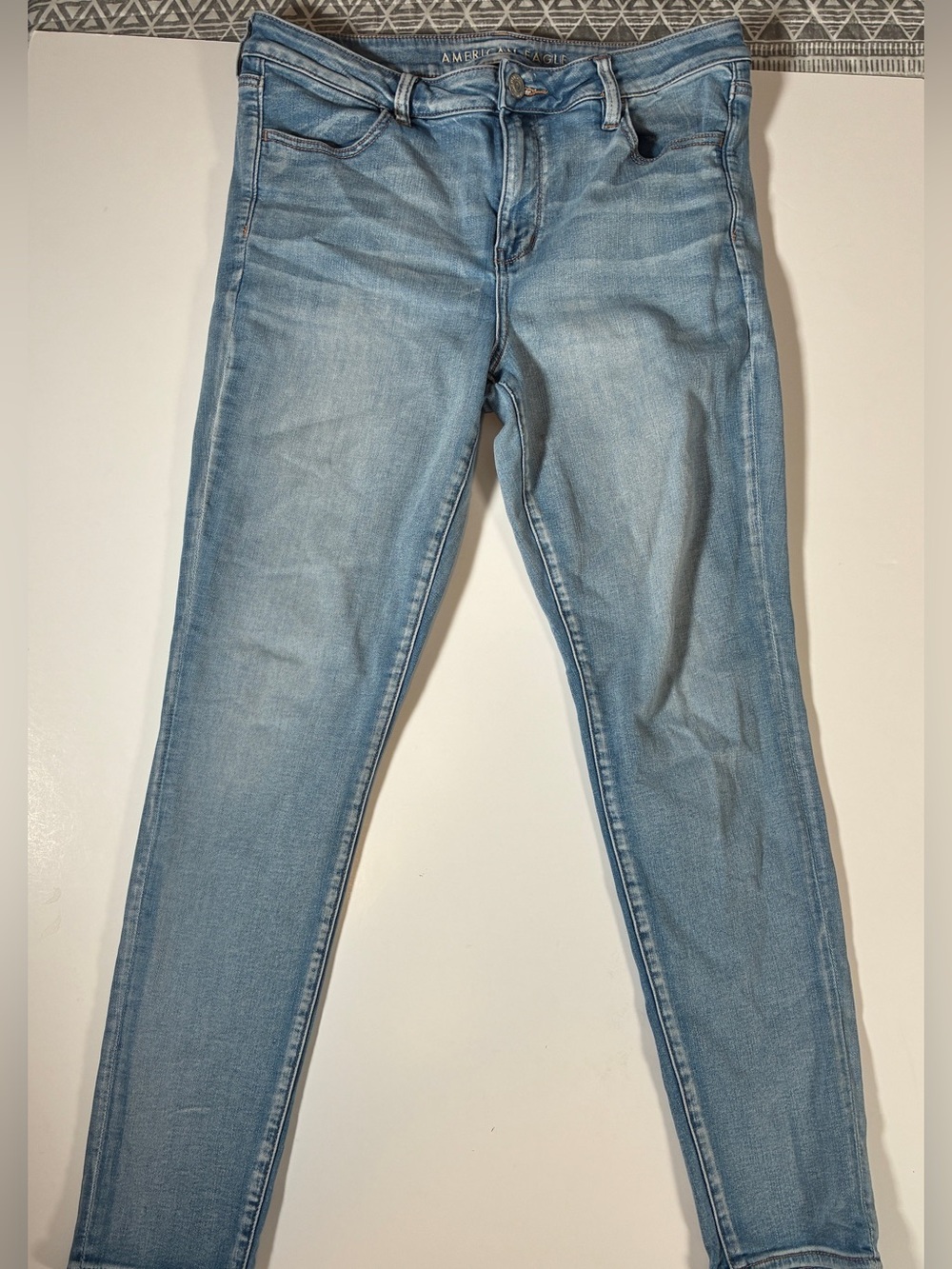 American Eagle Hi-Rise Jeggings Size 16 Long Light Wash